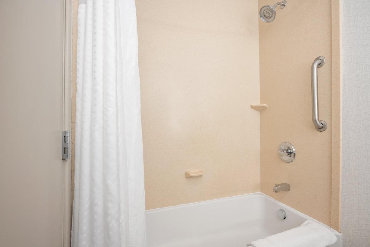 Holiday Inn Express Hotel & Suites Marysville By Ihg Exterior foto